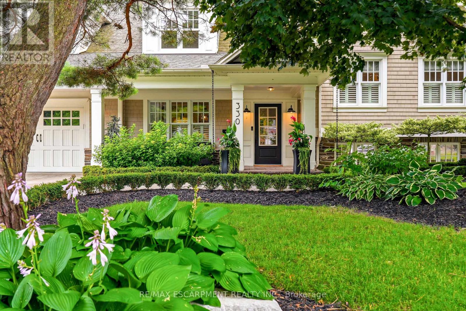330 CAMELOT COURT, Burlington (Shoreacres) — photo 3