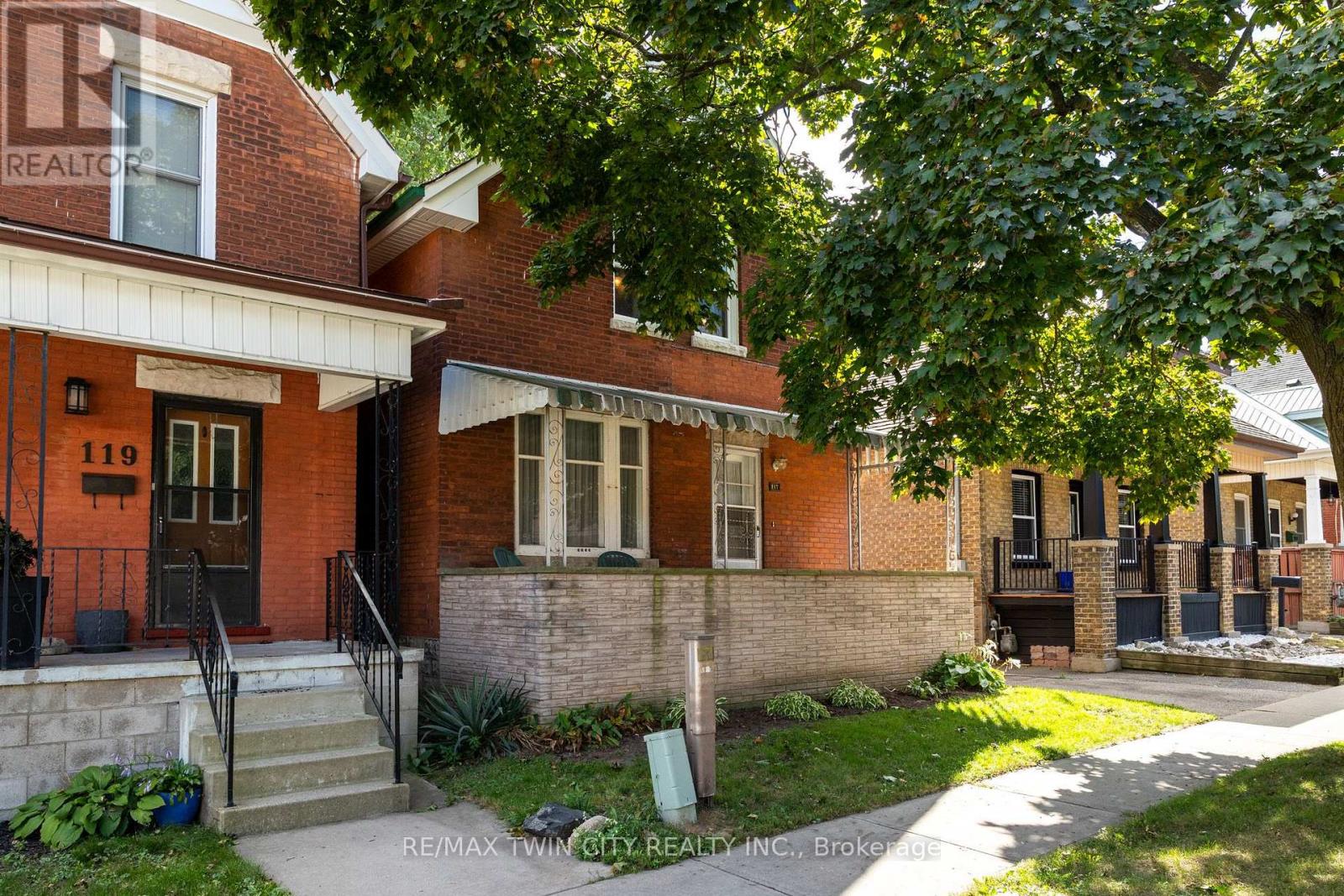 117 ARTHUR STREET, Brantford — photo 3