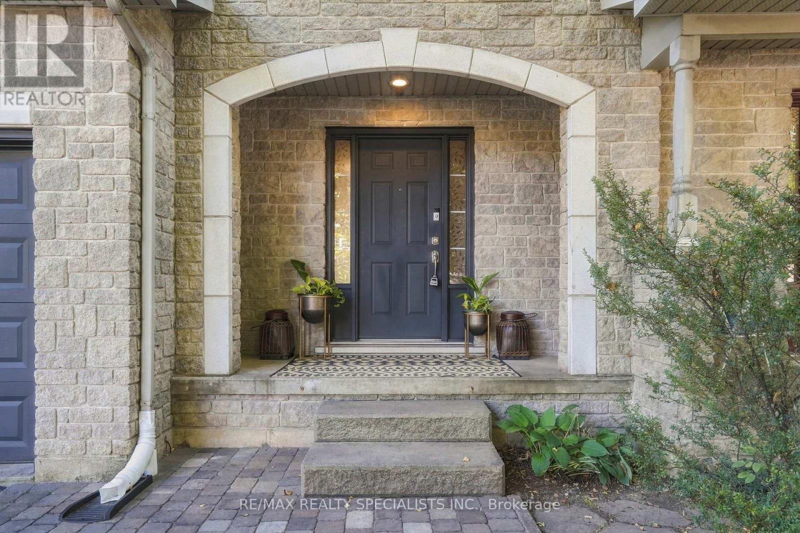 90 FOXBOROUGH DRIVE, Hamilton (Ancaster) — photo 4