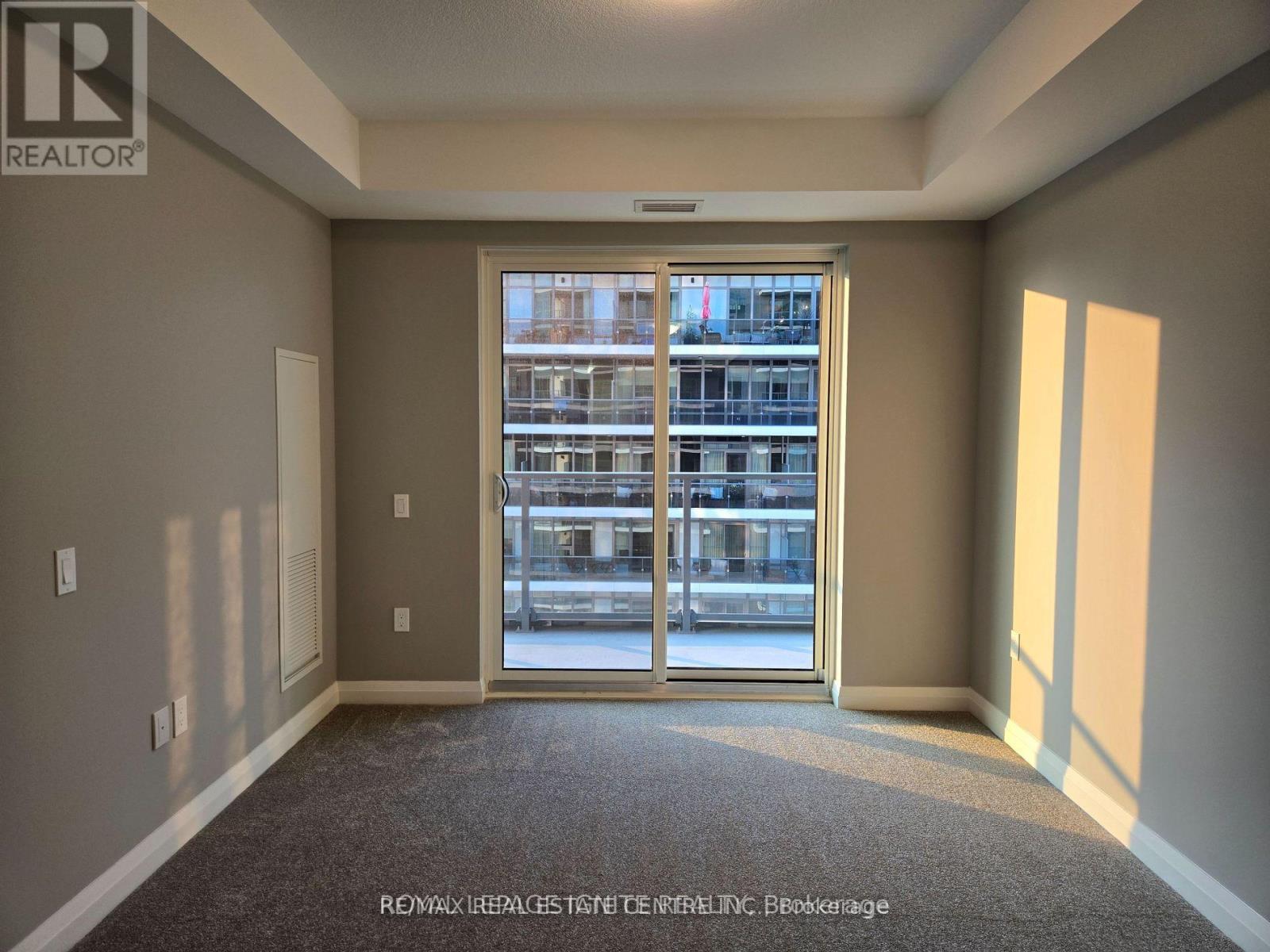 #810 93 ARTHUR STREET S - Image 16