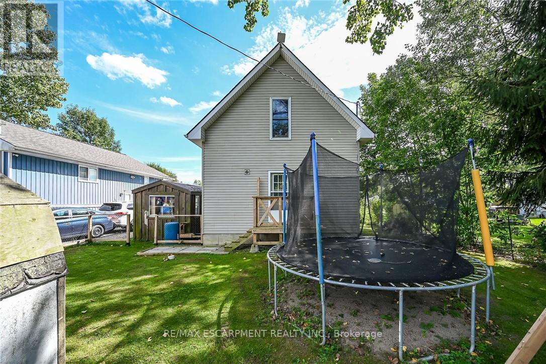 17 SEMMENS STREET - Image 32
