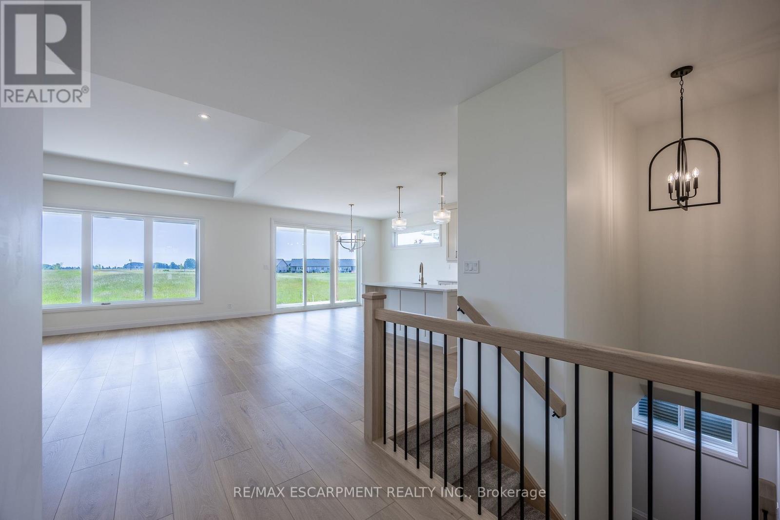 218 SCHOONER DRIVE - Image 14