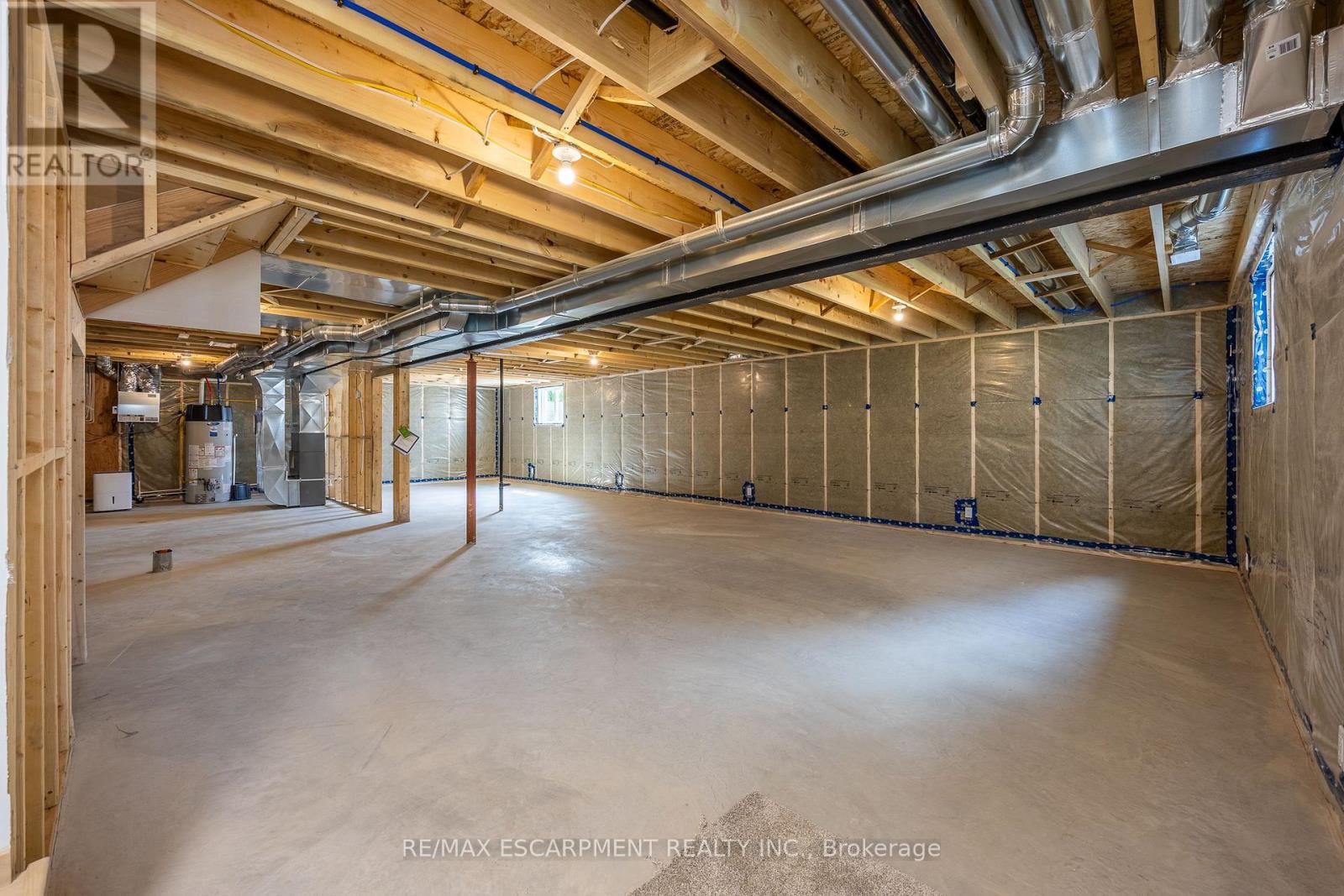 218 SCHOONER DRIVE - Image 27