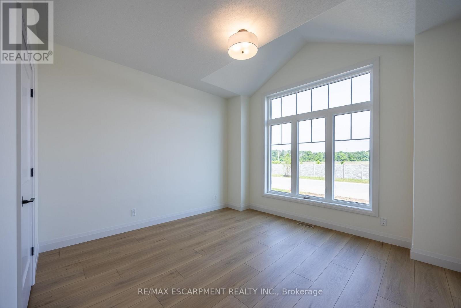 218 SCHOONER DRIVE, Norfolk (Port Dover) — photo 9