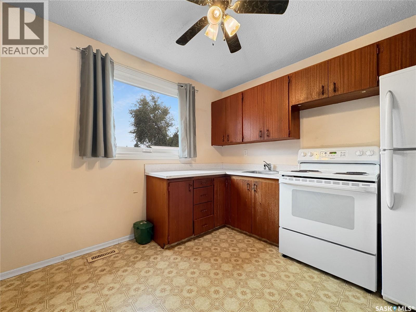 3223 Maxwell STREET, Saskatoon — photo 6