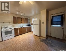105 Griffin Street, Maple Creek, SK S0N1N0 Photo 11