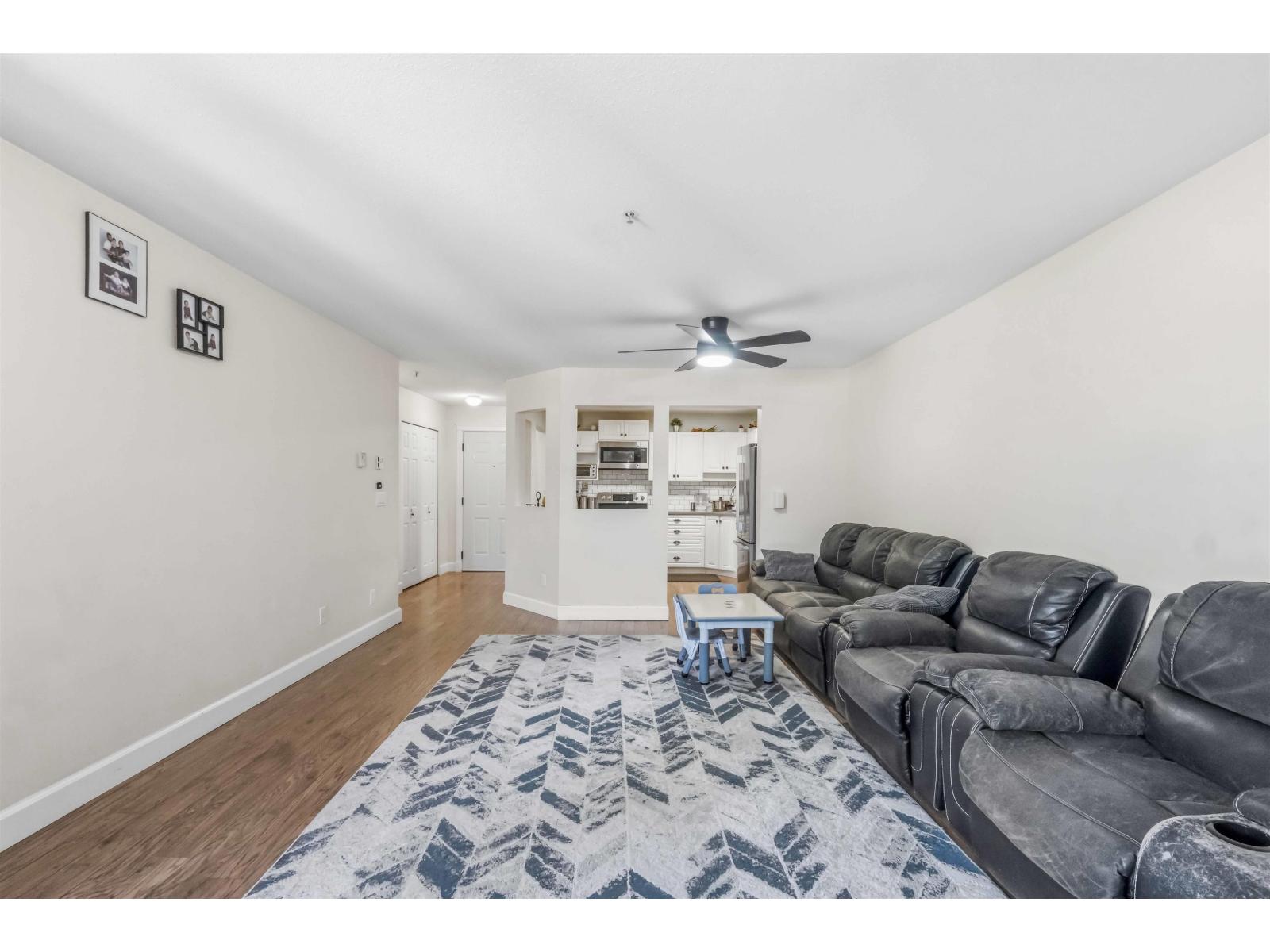 405 2435 CENTER STREET, Abbotsford — photo 4