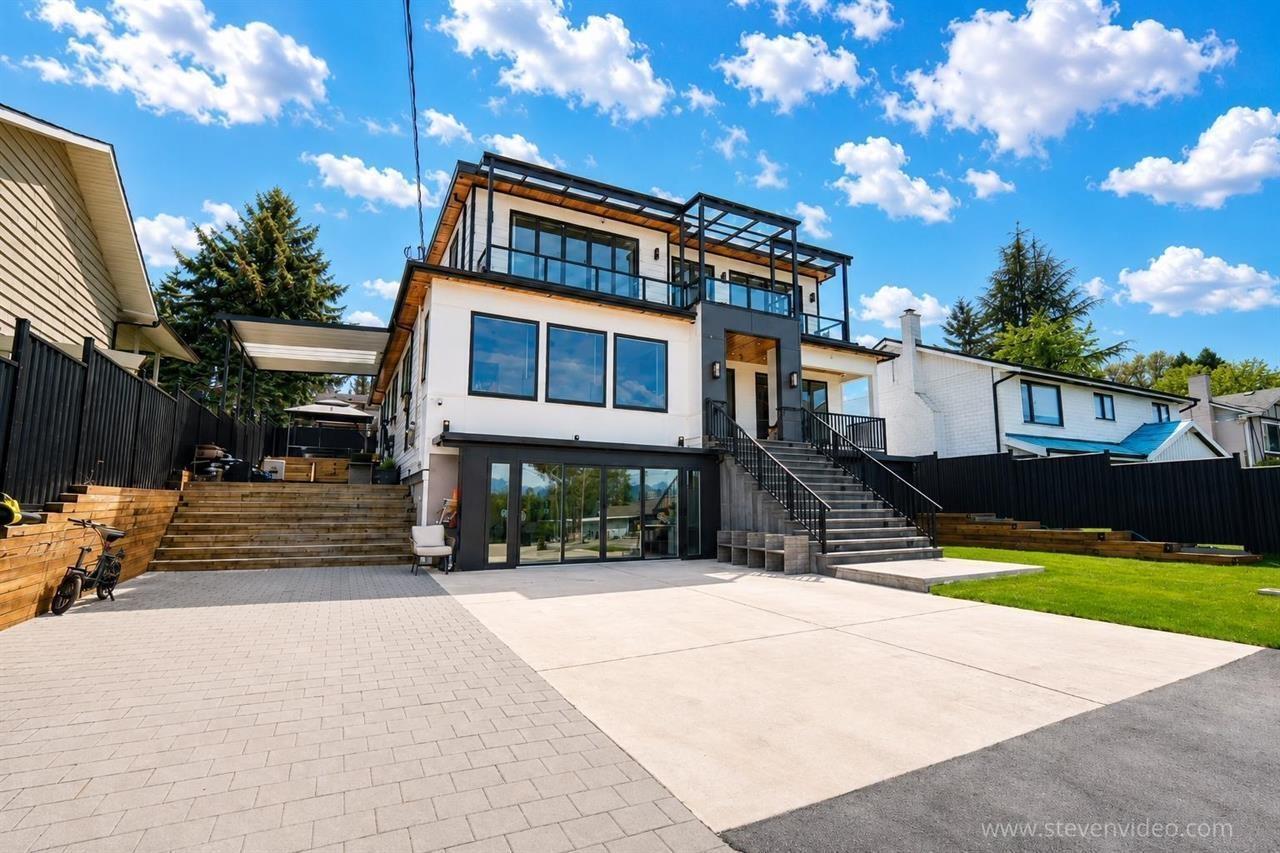 13390 112A AVENUE, Surrey — photo 1