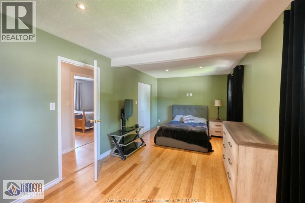 243 HAWTHORN - Image 31
