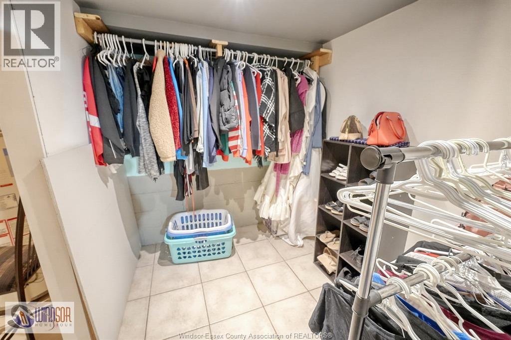 243 HAWTHORN - Image 47