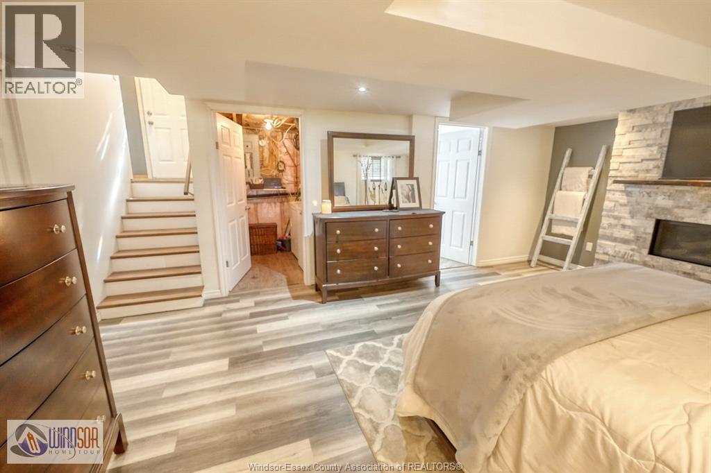 243 HAWTHORN - Image 41