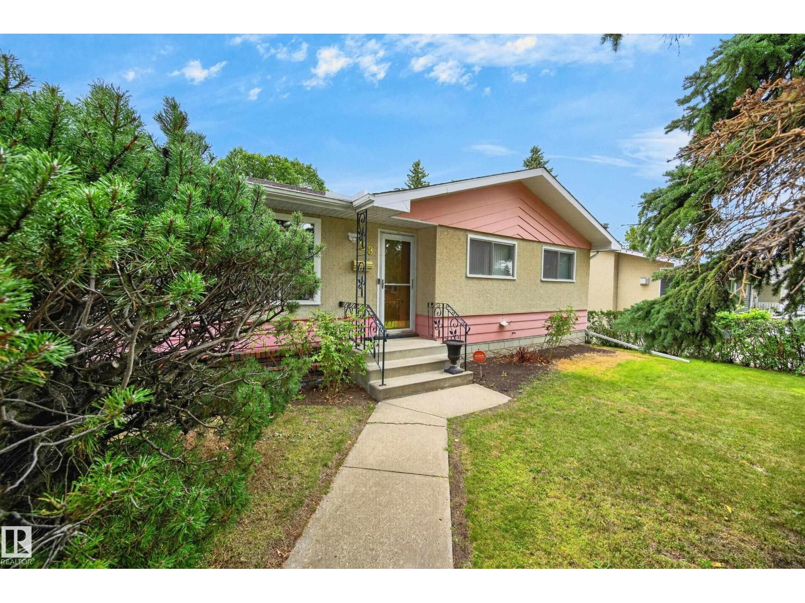 28 PEACOCK DR - 2