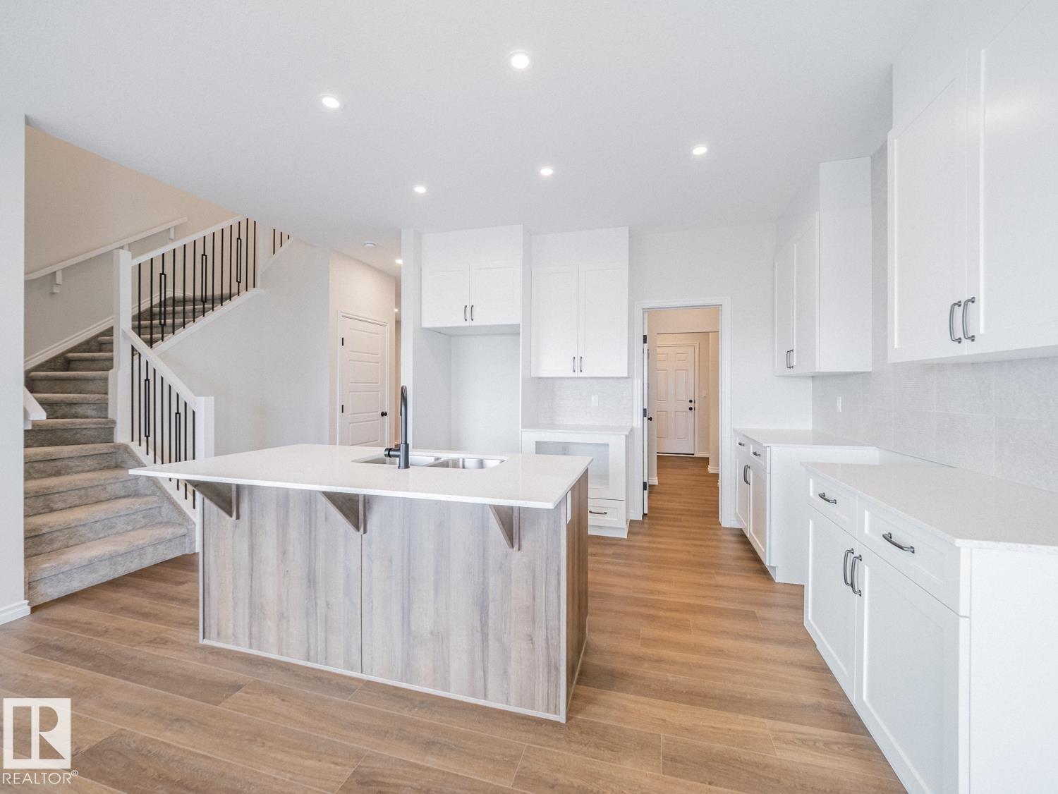 8925 223A ST NW - 18