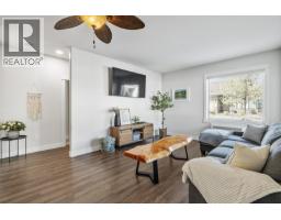 3350 Woodsdale Road Unit# 401, Lake Country, BC V4V2R7 Photo 14
