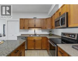 3350 Woodsdale Road Unit# 401, Lake Country, BC V4V2R7 Photo 9
