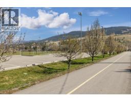 3350 Woodsdale Road Unit# 401, Lake Country, BC V4V2R7 Photo 41