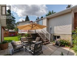 532 Queensland Circle Se, Calgary, AB T2J4P9 Photo 41