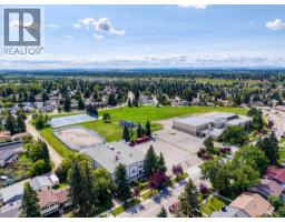 532 Queensland Circle Se, Calgary, AB T2J4P9 Photo 48