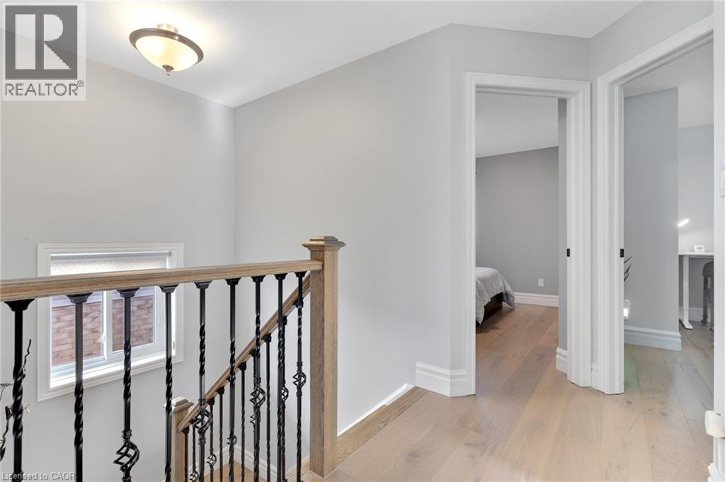 343 STEEPLERIDGE Street, Kitchener — photo 9