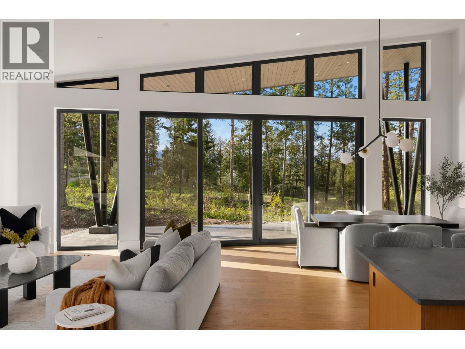 818 Predator Ridge Drive, Vernon
