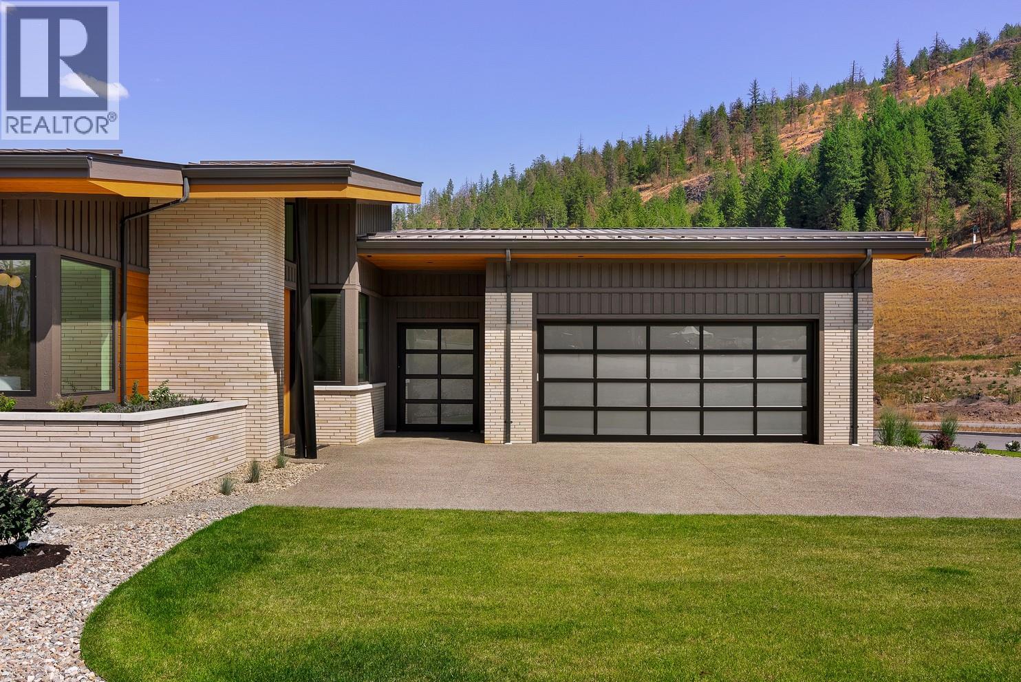 818 Predator Ridge Drive, Vernon