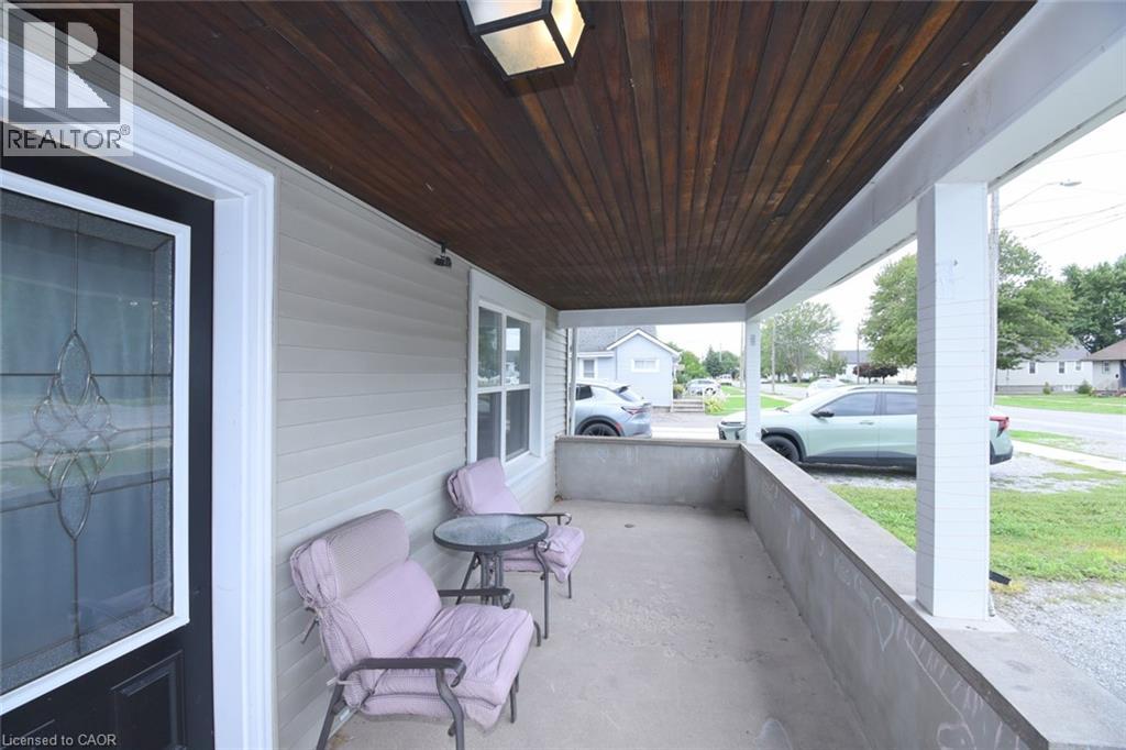 58 WELLINGTON Street, Port Colborne — photo 4