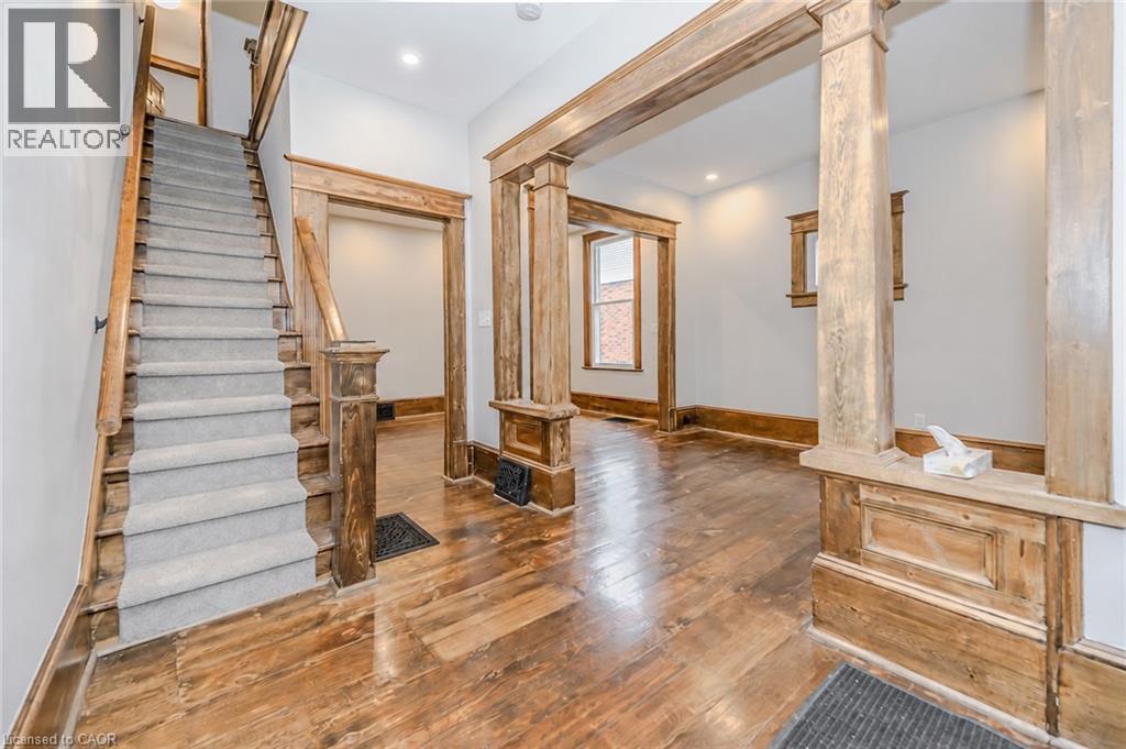 18 OAK Street Unit# 1/2, Cambridge — photo 3