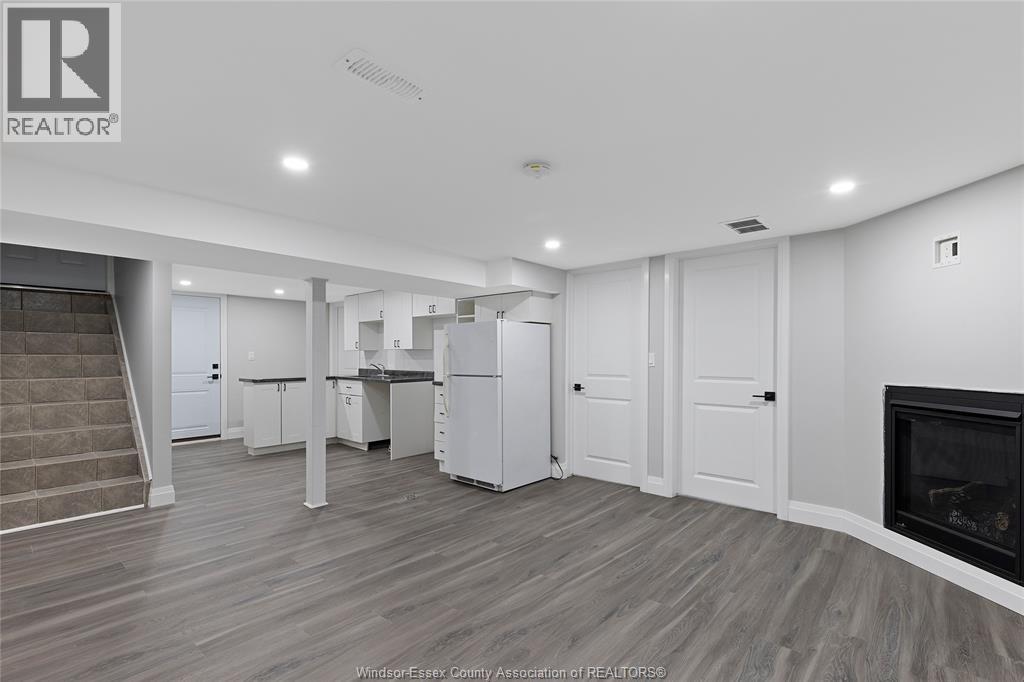 35 VICTORIA STREET Unit# LOWER, Amherstburg — photo 3