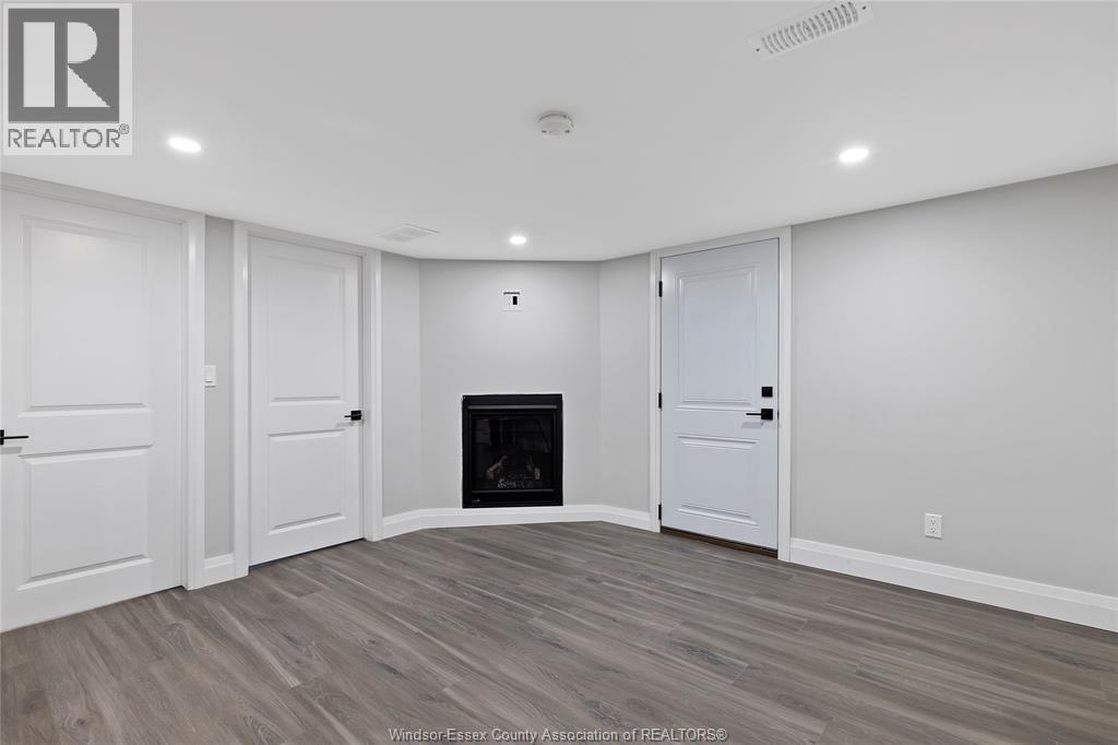 35 VICTORIA STREET Unit# LOWER, Amherstburg — photo 8