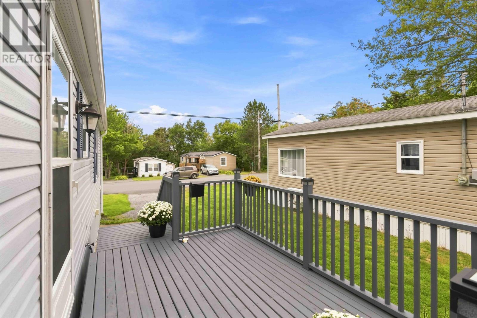 6 Commodore Avenue, Middle Sackville — photo 4