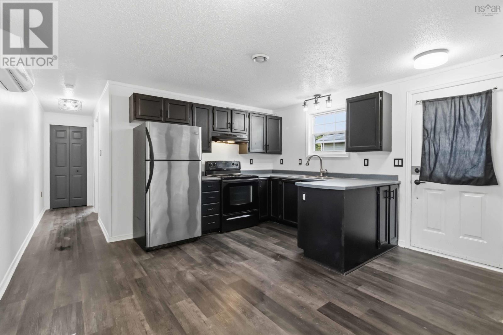 6 Commodore Avenue, Middle Sackville — photo 6