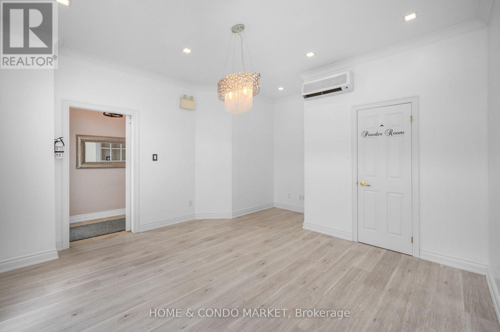 3 - 194 LAKESHORE ROAD W, Mississauga (Port Credit) — photo 6