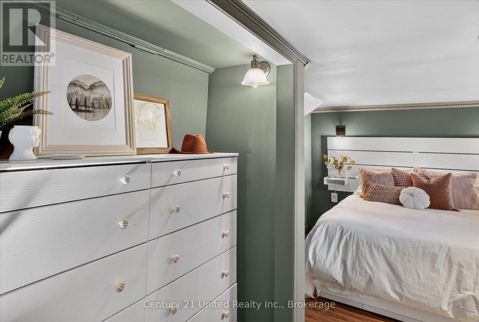 759 HURLEY STREET - Image 24