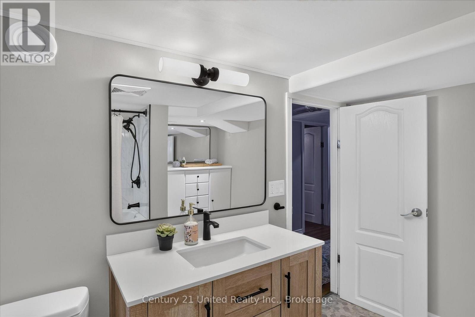 759 HURLEY STREET - Image 27