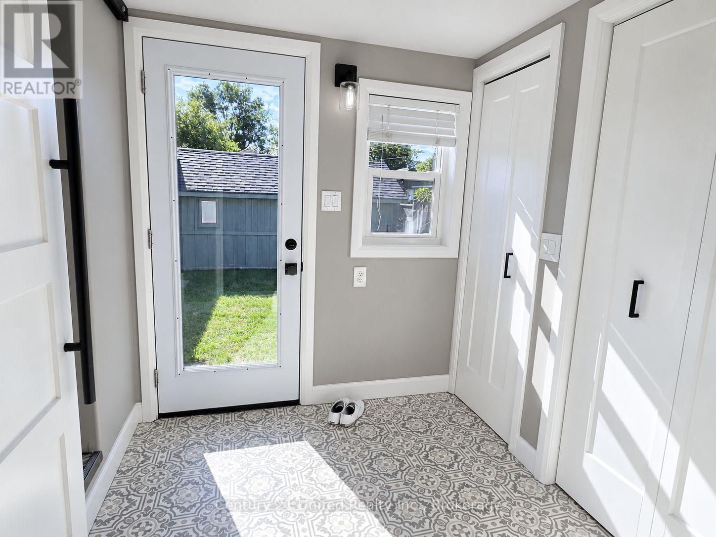 759 HURLEY STREET - Image 35