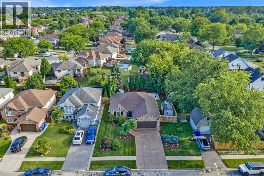 11647 DILLON - 34