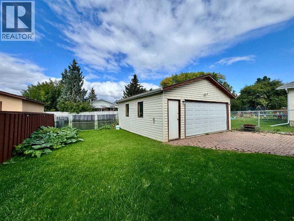 9418 80 Avenue, Grande Prairie — photo 4