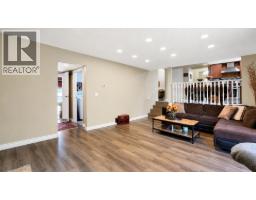 2961 Walton Avenue, Coquitlam, BC V3B6N1 Photo 21