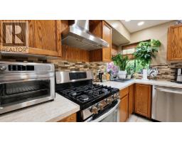 2961 Walton Avenue, Coquitlam, BC V3B6N1 Photo 15