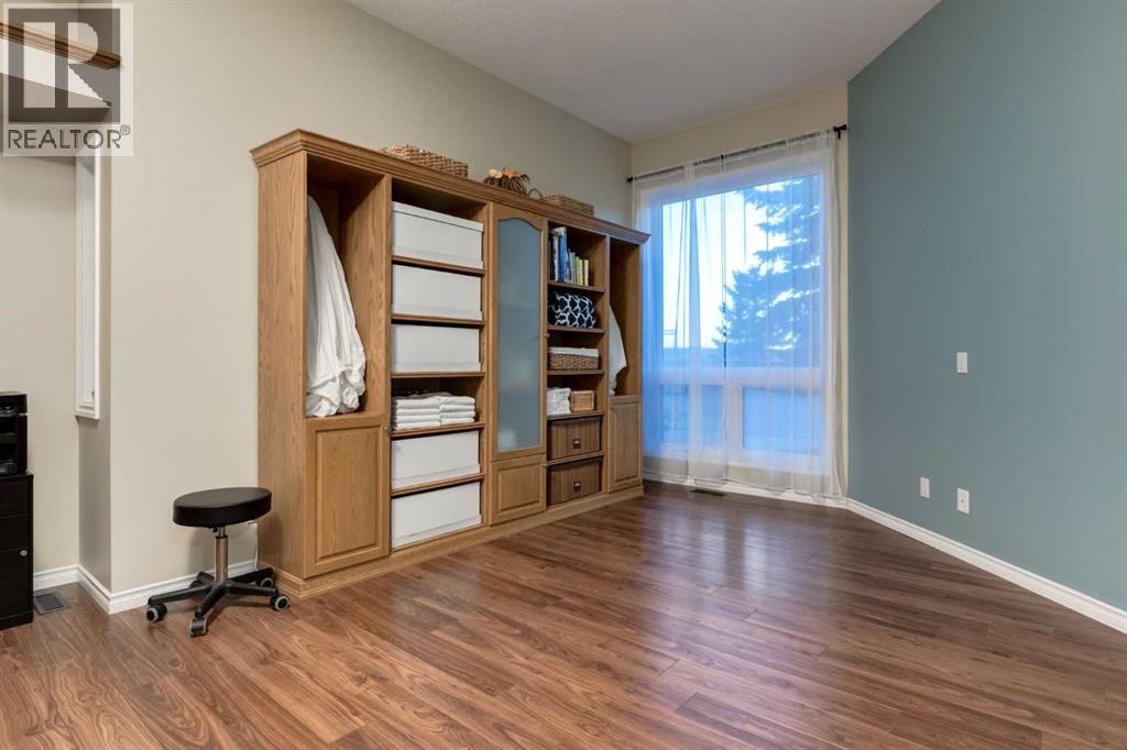 32 SUNMEADOWS Court SE, Calgary — photo 6