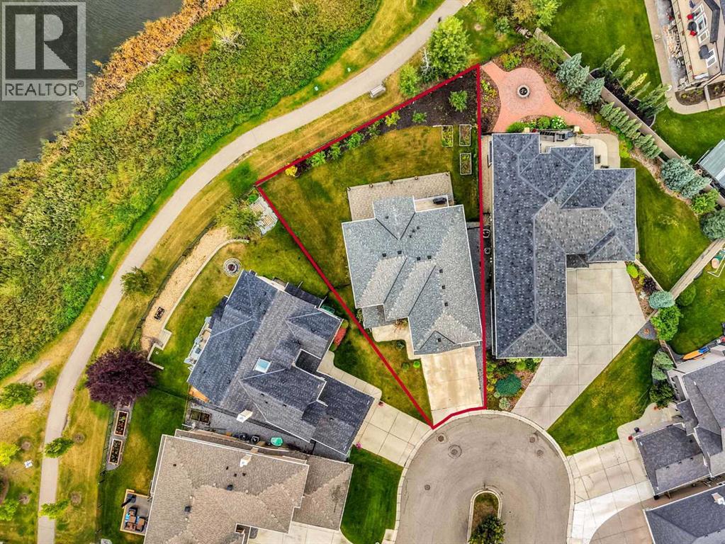 11 Panatella Gardens NW, Calgary — photo 4