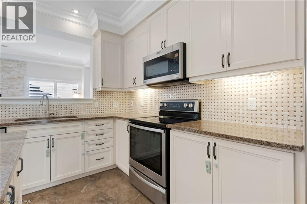 278 THOMAS SLEE Drive, Kitchener — photo 9