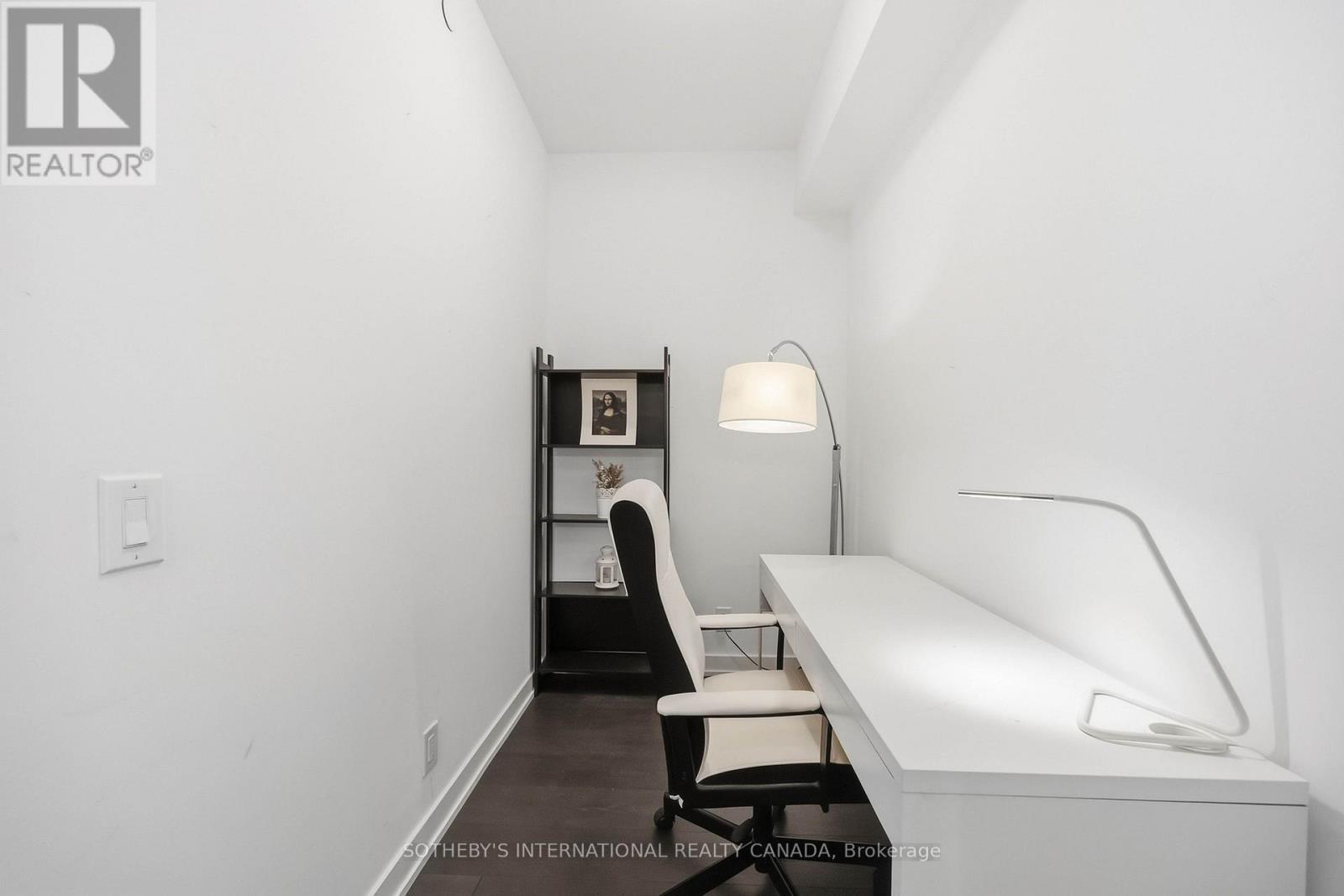 #1410 609 AVENUE ROAD - 8