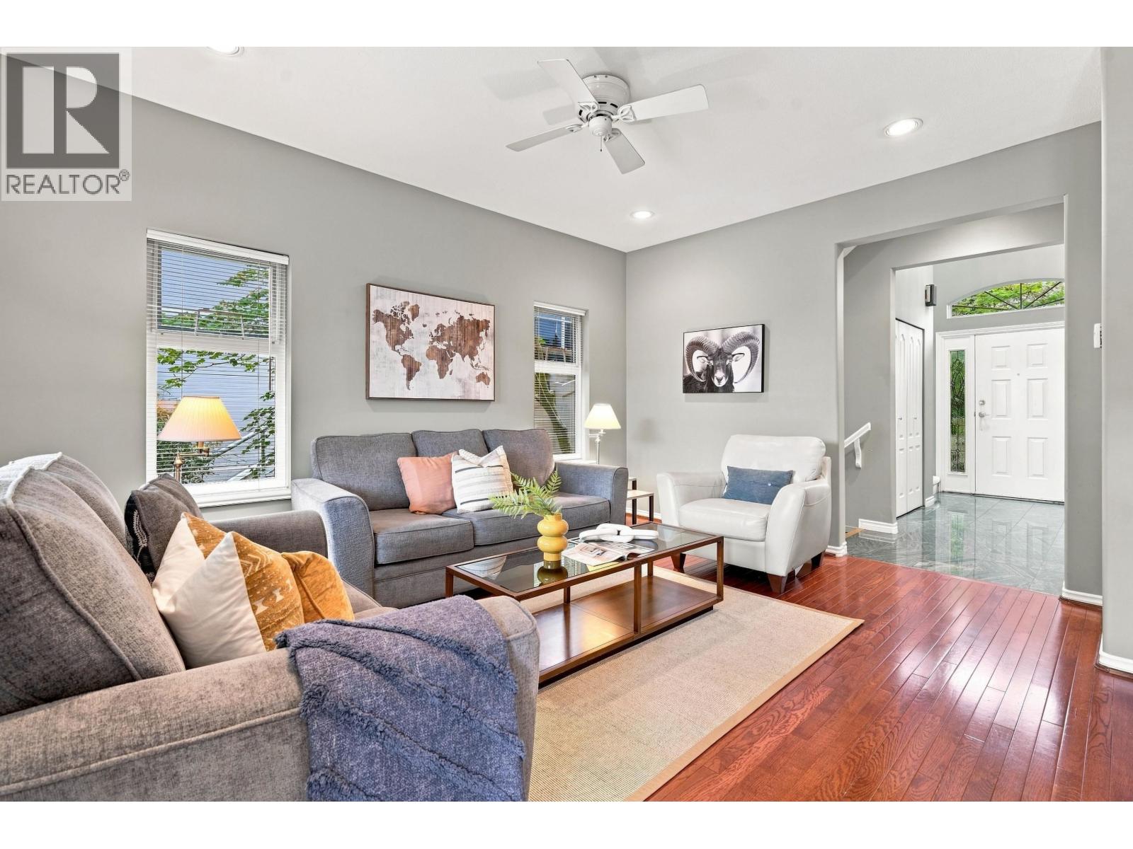 11 915 FORT FRASER RISE, Port Coquitlam