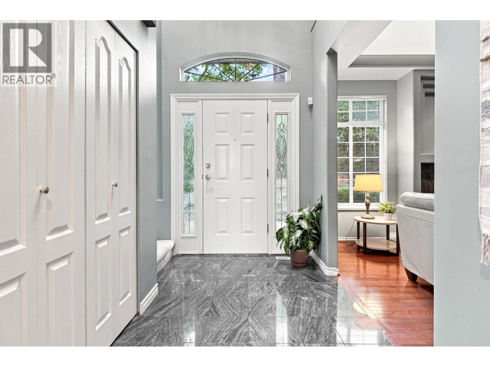 11 915 FORT FRASER RISE, Port Coquitlam