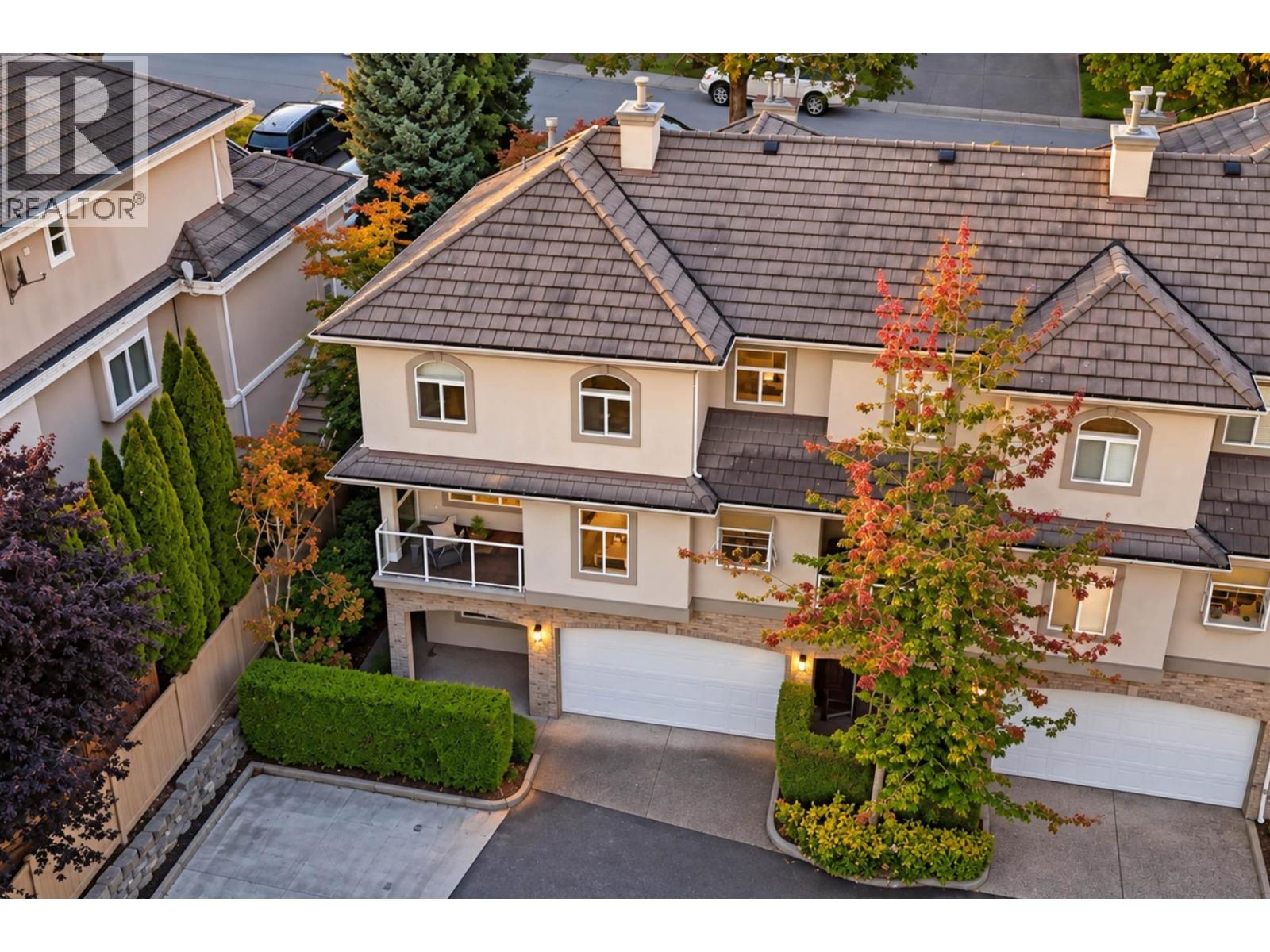 11 915 FORT FRASER RISE, Port Coquitlam