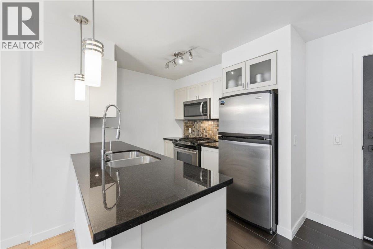 218 405 SKEENA STREET, Vancouver — photo 8
