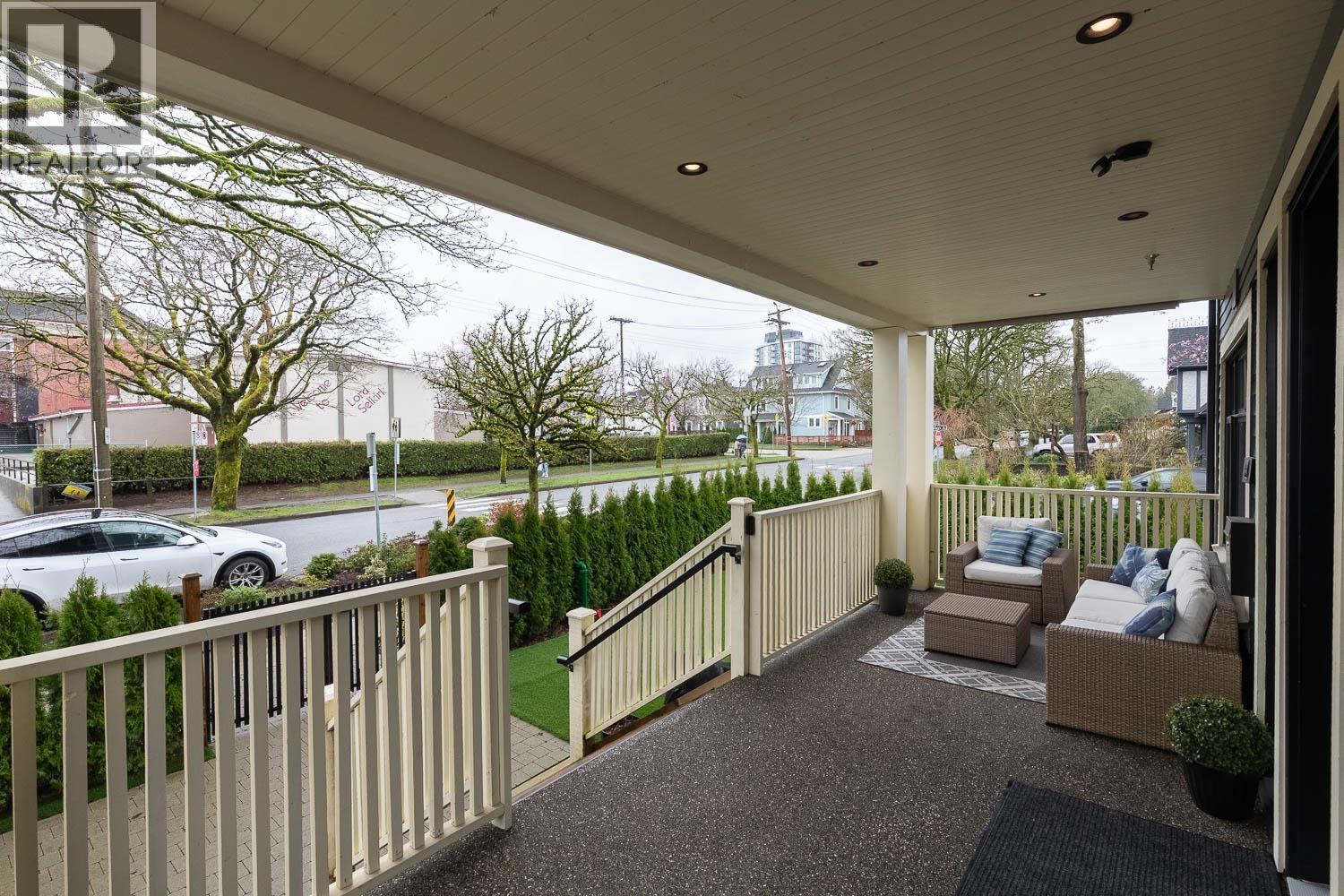 1727 E 22ND AVENUE, Vancouver — photo 3