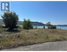 32 Windy Way, Stump Lake, BC V0E2A0 Photo 10