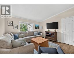 4pc Bathroom - 3115 Juniper Drive, Naramata, BC V0H1N1 Photo 10
